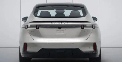 外觀(guān)全面進(jìn)化 1.5t插混系統(tǒng),領(lǐng)克07 em p來(lái)了